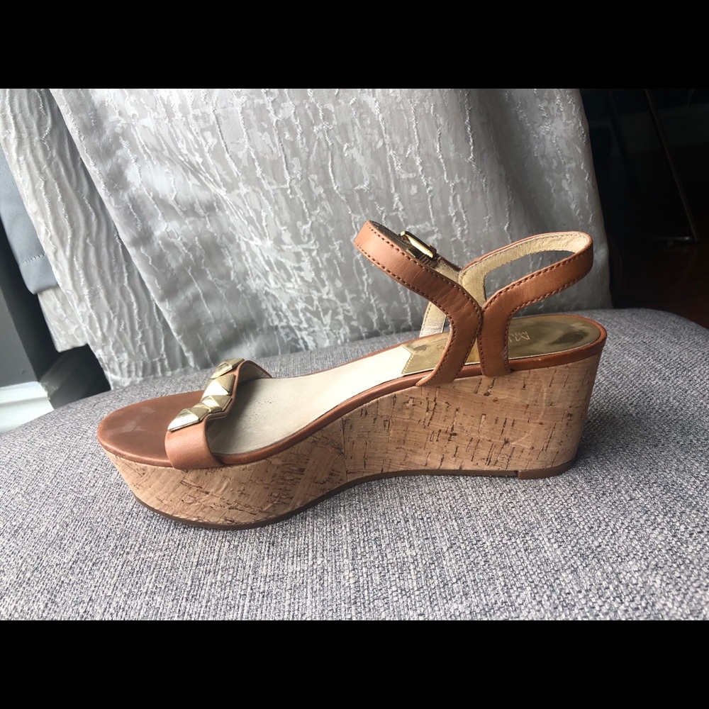 Michael Kors studded platform shoes - Picture 3 of 3
